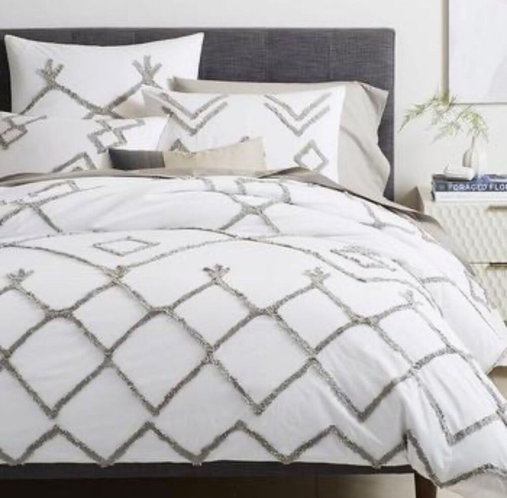 2 West Elm Lattice Candlewick King Pillow Shams Fringe Gray White